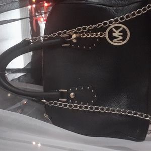 Micheal kors purse